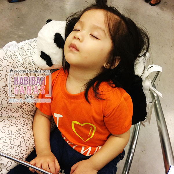 tidur kat troli IKEA